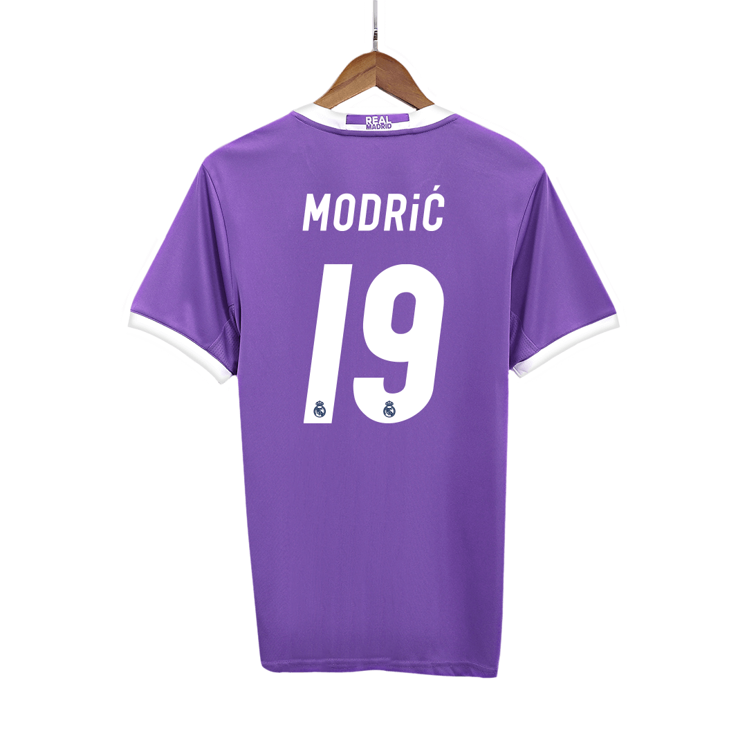 Real Madrid Retro Jersey Custom MODRIĆ #19 Soccer Jersey Away 2016/17